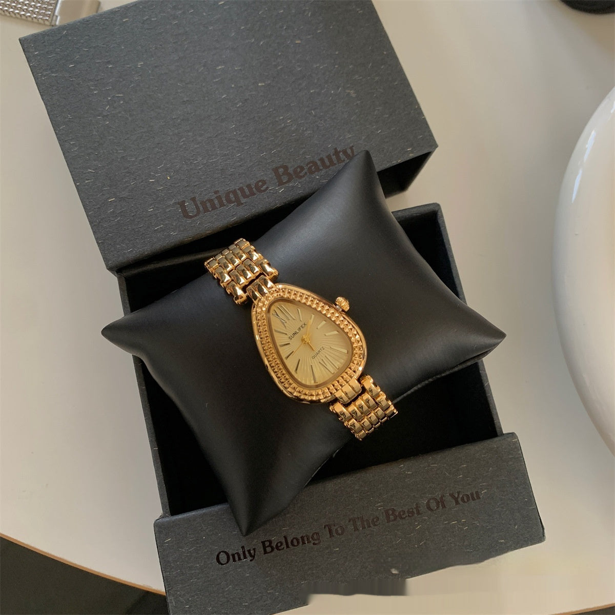 ✨ Elegant Gold Bracelet Watch for Women